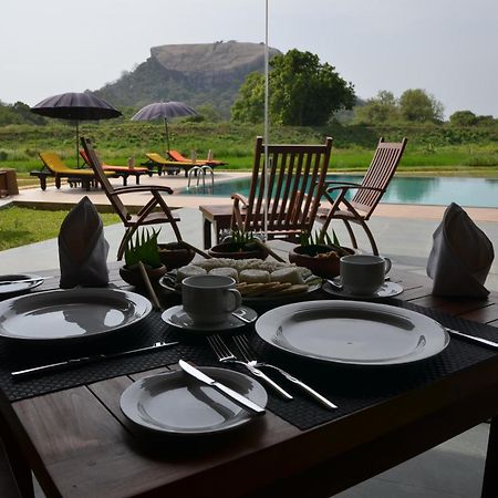 Sigiriya King'S Resort Eksteriør billede
