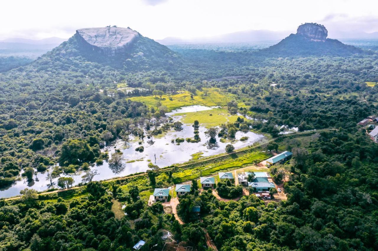 Sigiriya King'S Resort Eksteriør billede