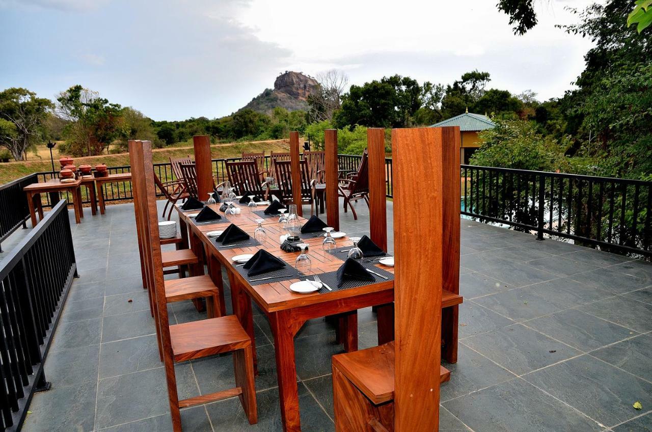 Sigiriya King'S Resort Eksteriør billede